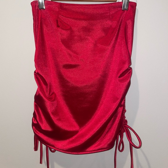 Set of 2 Windsor Satin Ruched Skirts - Picture 4 of 7